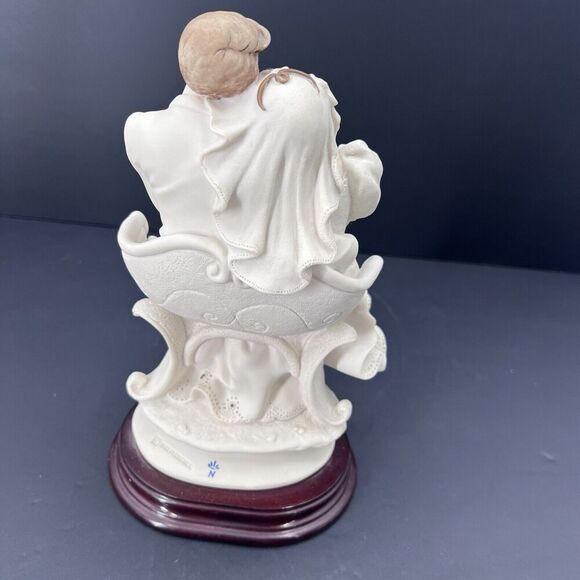 Giuseppe Armani Florence #0189F Bride And Groom Garden Wedding - Picture 5 of 10